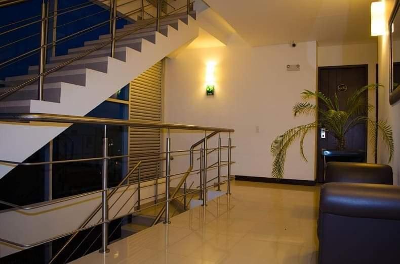 Hotel Cinco Monteria Exterior photo
